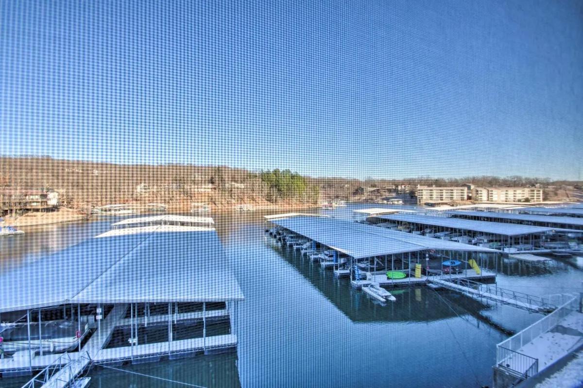 Waterfront Condo With Boat Slip! Lake Ozark Eksteriør billede
